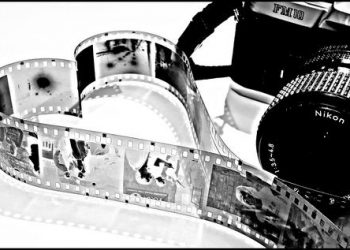 VALOKUVIEN OTTAMINEN