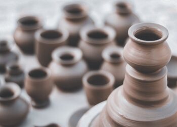 HÄVELIÄISYYDEN JA UJOUDEN ERI TYYPIT