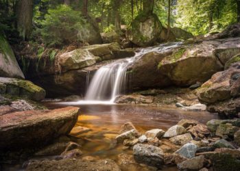 YKSI WUDUU RIITTÄÄ YHDISTETYISSÄ RUKOUKSISSA