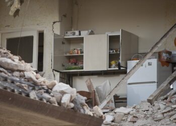 MAANJÄRISTYKSET OVAT LISÄÄNTYMÄSSÄ